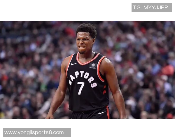 洛瑞职业生涯第20季重返76人续写辉煌签约一年合同再战NBA 洛瑞职业生涯第20季重返76人续写辉煌签约一年合同再战NBA